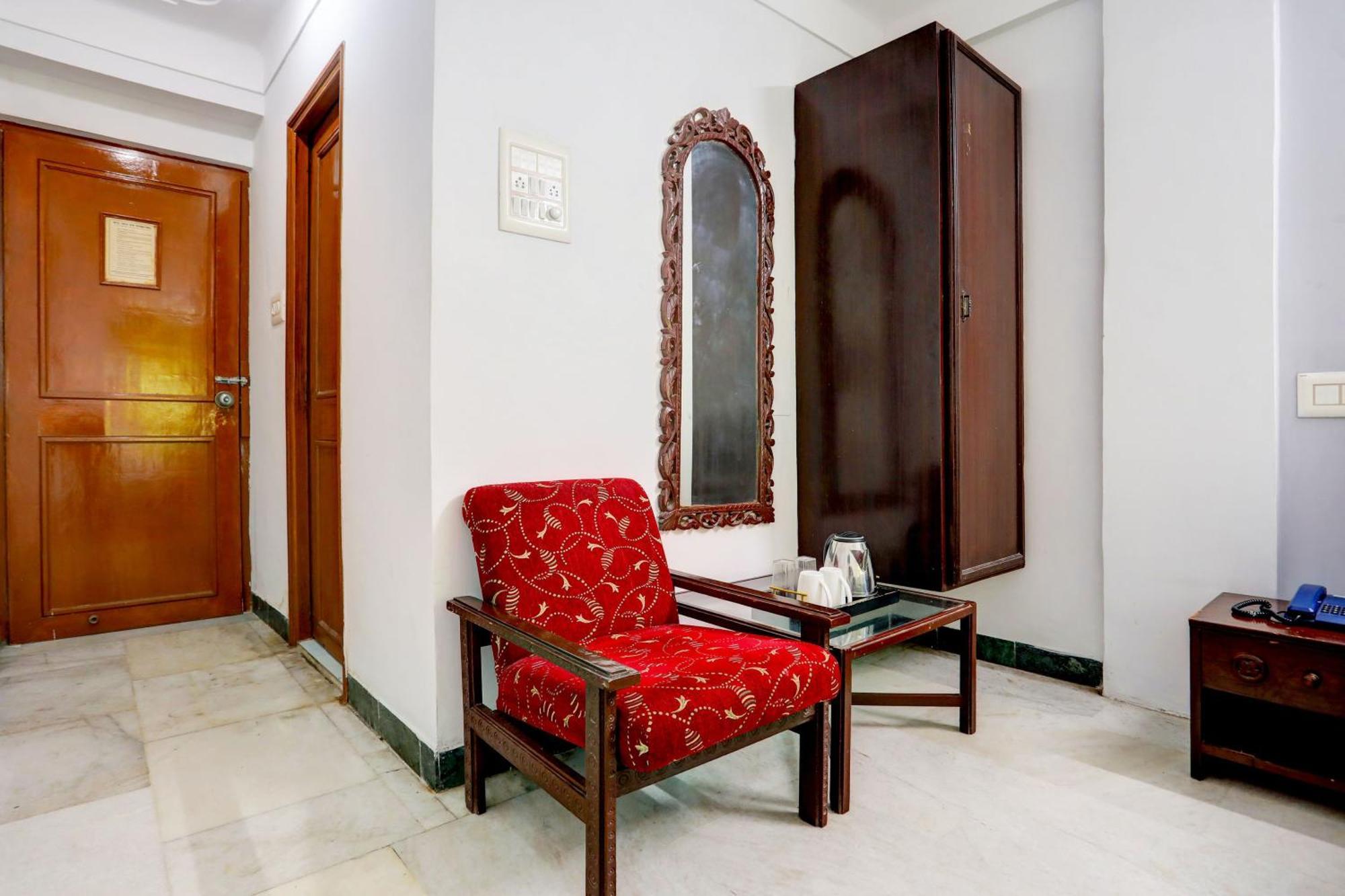 Super Collection O Lake Palace Road Udaipur Exterior photo