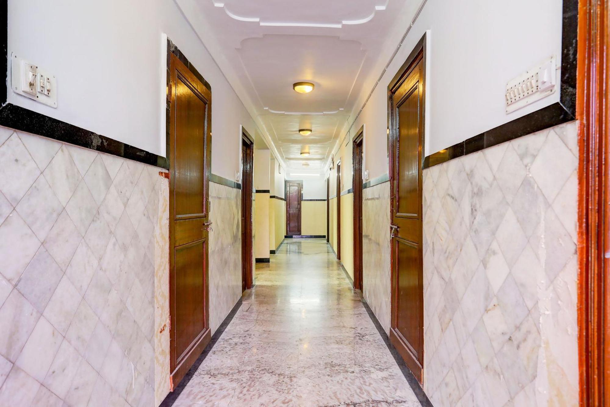 Super Collection O Lake Palace Road Udaipur Exterior photo